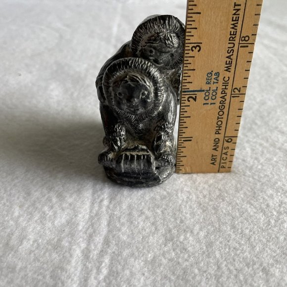 The Wolf Sculptures Accents Wolf Original Eskimo Carved We Inuit